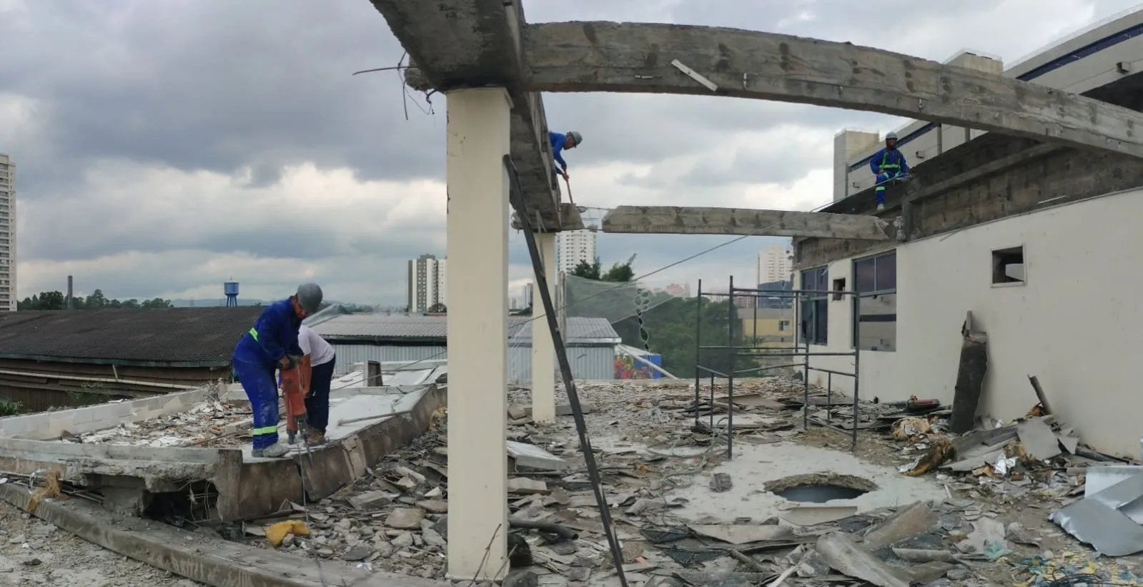 Demolição de Estruturas em São Paulo