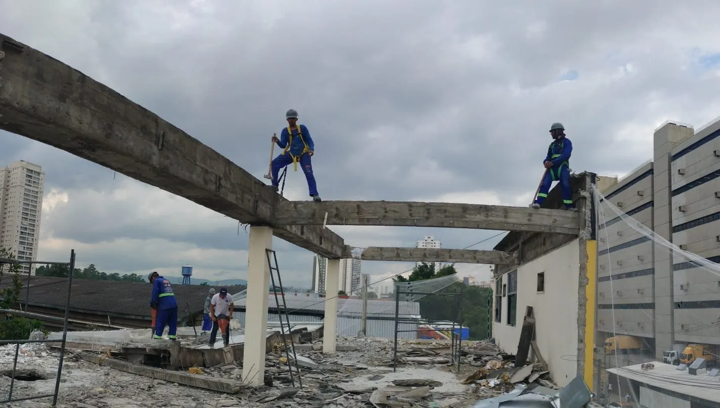 Obra de demolição da JFR Demolidora, foto 18