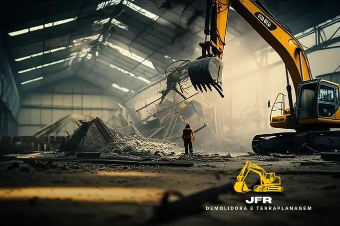 Demolição de galpão: Peça seu orçamento rápido e seguro.
