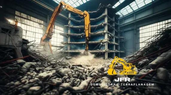 Demolição Industrial Segura e Rápida: Peça seu Orçamento!
