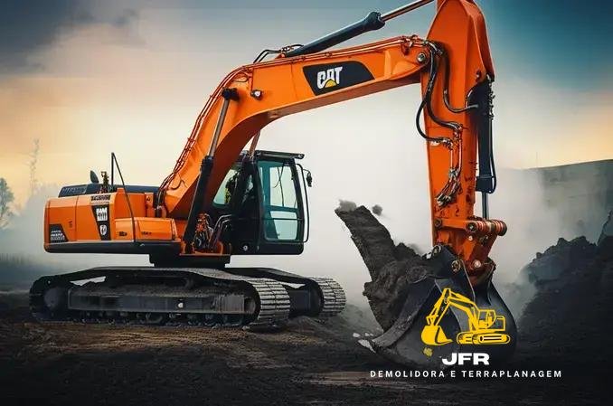 Equipamentos utilizados na demolição mecanizada