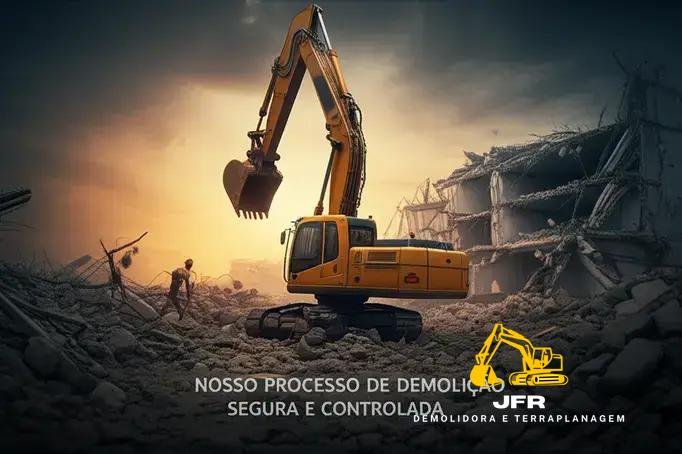 Nosso Processo de Demolição Segura e Controlada