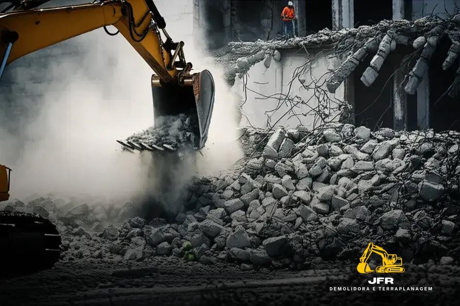 Serviços Abrangentes de Demolição e Terraplanagem