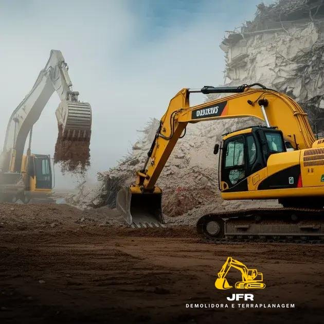 Equipamentos Modernos e Equipe Qualificada em Terraplanagem Equipamentos Modernos e Equipe Qualificada em Terraplanagem